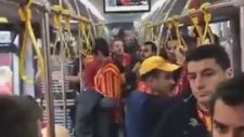 Galatasaray Taraftarları Fenerbahçe Derbisi İçin TT Arena'da Toplanıyor