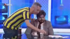 Abdülkerim Durmaz Hesap Makinesini İade Etti (Beyaz Futbol - 21 Kasım 2016)