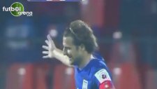 Diego Forlan'dan İnanılmaz Gol