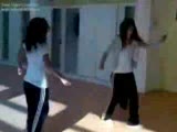liseli kızlar kolbastı müthiş oynuyorlar