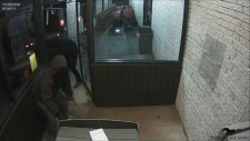 ATM’yi Yerinden Sökerek Çaldılar
