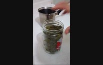 Konserve De Yaprak Sarması Yapımı Ve Yemesi