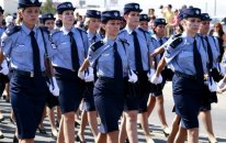 Yeni POLİS MARŞI Türk Polisleri Şarkı ve Marşları Piyano Esenler'li Genç Piyanist
