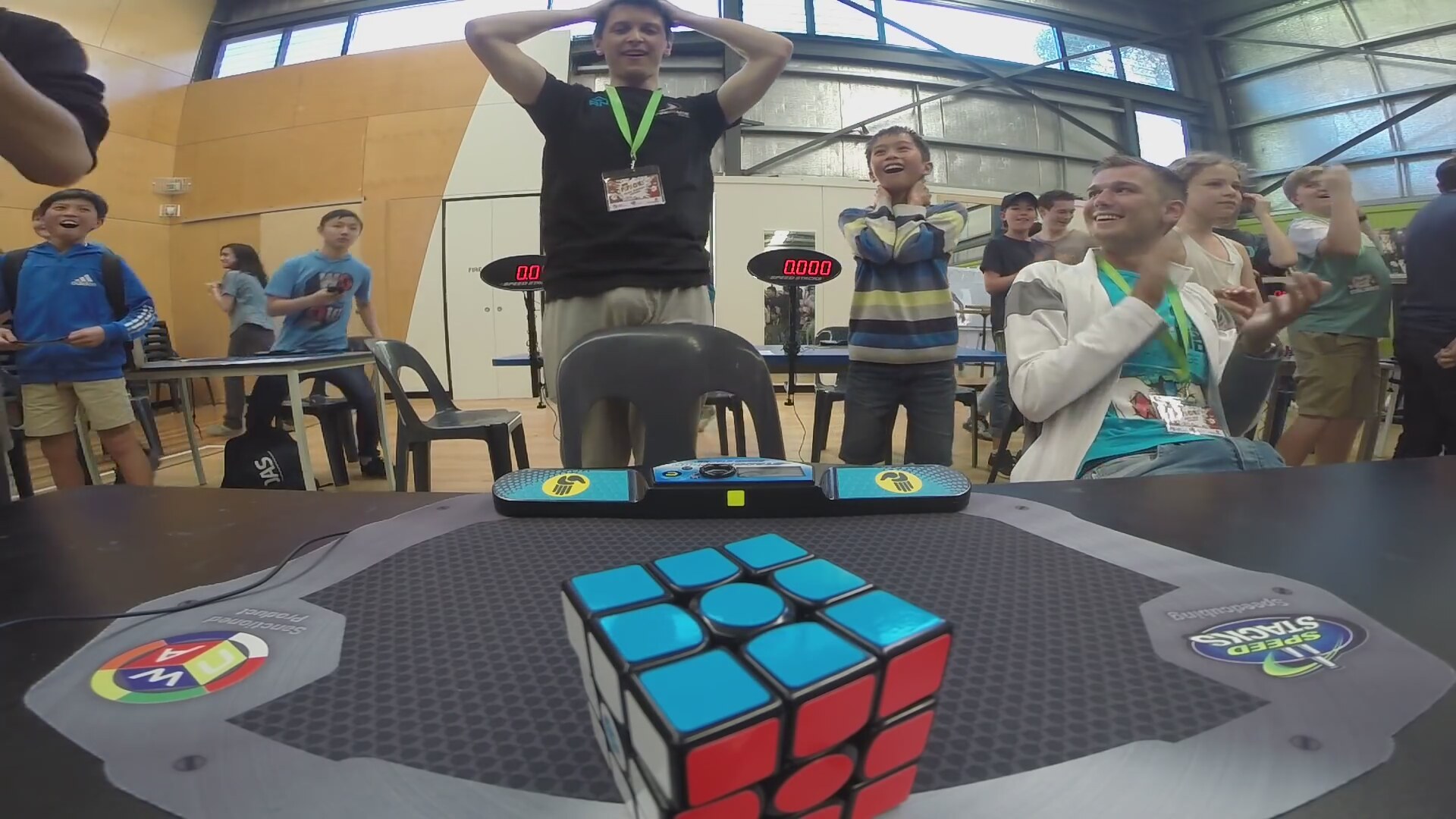 Cube Rubik - montaj rekoru Cube Rubik - montaj rekoru