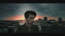 Çağatay Akman - Gece Gölgenin Rahatına Bak