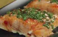 Tatlı Ekşi Soslu Somon Tarifi | Yemek Tarifleri