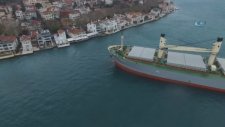 Karaya Oturan Gemi Havadan Böyle Görüntülendi