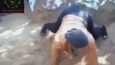 Mezar Başında Twerk Yapan Kadın