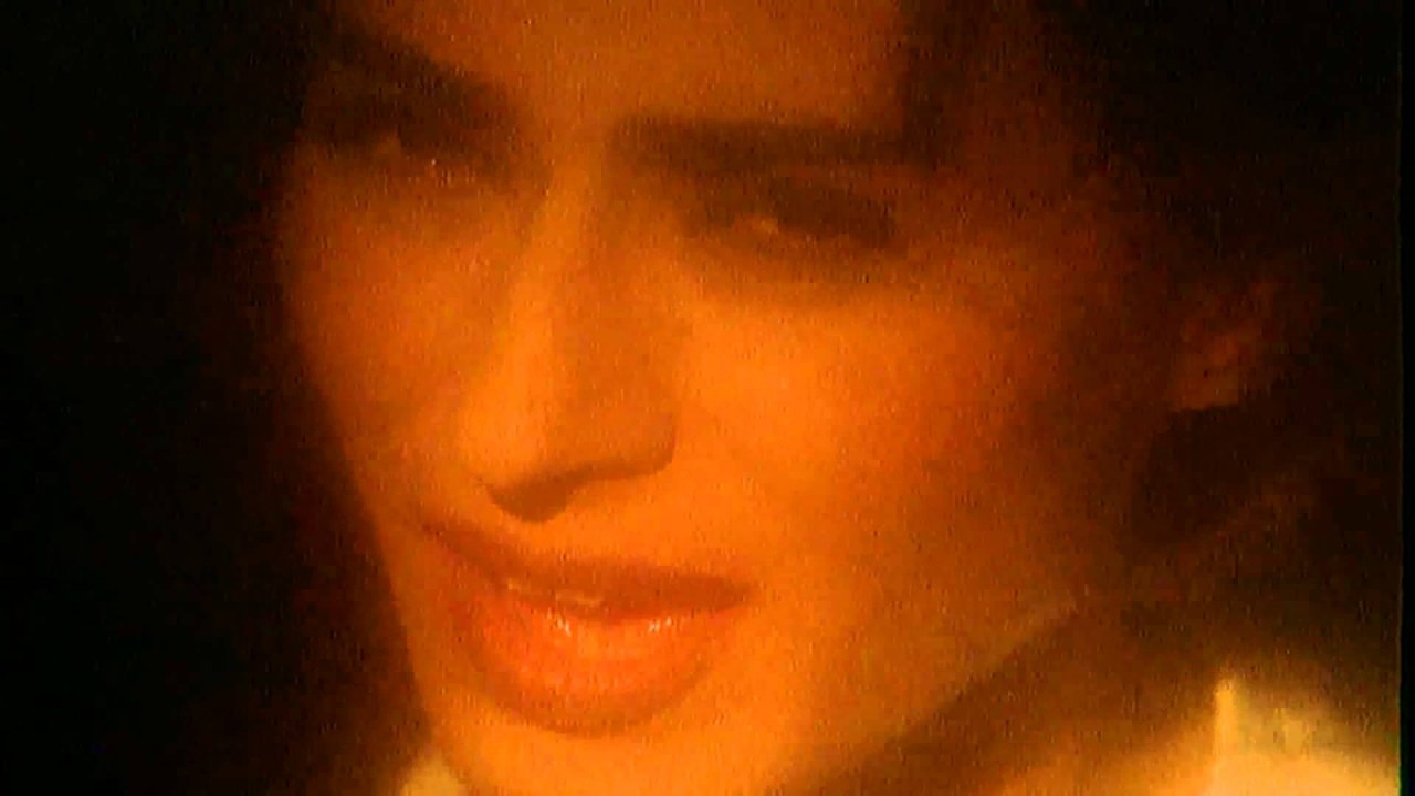 Ağlamak istiyorsan, müzik dinle Ağlamak istiyorsan, müzik dinle