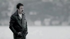 Ahmet Selçuk İlkan Ft. Zara - Hatırlar Mısın (Official Video)