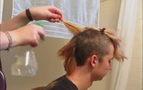 Mohawk Saç Stili Nasıl Yapılır?