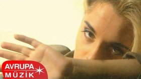 Reyhan Karaca - Başlangıç Reyhan Karaca - Başlangıç