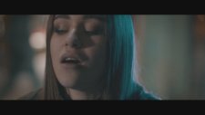 Shari - Don't You Run