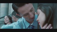 Tartışma Yaratan Klip - Put Me In A Spell