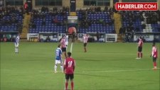Hakem, İngiltere'de Dünyanın En Hızlı Penaltı Kararını Verdi
