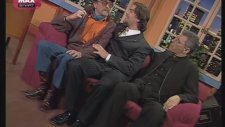 Cem Karaca ve Atilla Özdemiroğlu - Beyaz Show (24.01.1998)