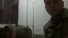 Nöbette Uyuyan Askere Yapılan Şaka (Küfür İçerir)