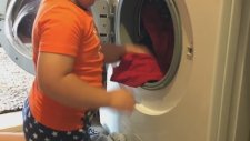 Tatil Dönüşü Ev İşi, Bunu Yapan İki Kişi