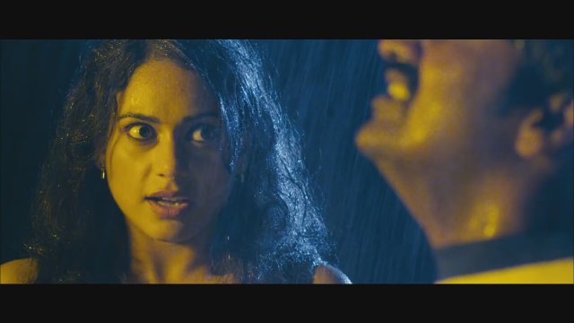 Yaamirukka Bayamey (2014) Fragman