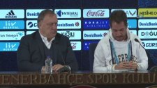 Dick Advocaat: Bu Kadroya Bazı Eklemeler Yapmalıyız