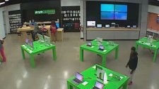 Macbook Çalmayı Kafaya Koymuş Hırsızlar