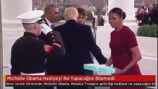 Michelle Obama Hediyeyi Ne Yapacağını Bilemedi