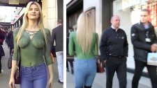 Sokakta Vücut Boyasıyla Üstsüz Gezen Kadın
