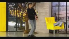 Talip Olmaya Oryantal Dansı Yaparak Giren Damat Adayı