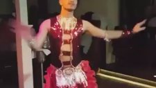 Dansözlere Taş Çıkartan Zenne