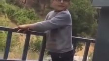 Küfür Eden Yörük Çocuk