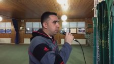 Metin Demirtaş. Harameyn (Mekke - Medine) usulü kamet. Iqamah. Danimarka, Farum Camii. 27/1 - 2017.