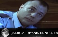 Çakır Gardiyanın Elini Jilet ile Kesiyor - Kurtlar Vadisi 32. Bölüm