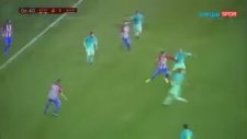 Barcelona'lı Suarez Atletico Madrid'e Attığı Golle Ses Getirdi
