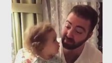 Baba Diye Seslenişine Hayran Kalınan Aşırı Tatlı Bebek