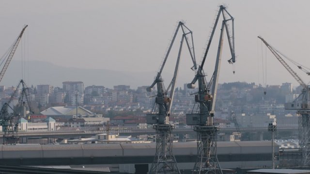 Babylon Sisters (2017) Fragman