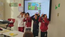 Karınca Çocuk Şarkısı Orff Şarkısı Öğrenciler Söylüyor Ümraniye Mektebim Okulu Hüma Çankaya