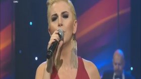 Ayşe Ekiz - Yaklaşıyor Günbegün Ayşe Ekiz - Yaklaşıyor Günbegün