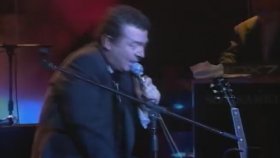 Kayahan - Aman - Televizyon Çekimi Kayahan - Aman - Televizyon Çekimi