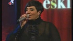 Işın Karaca - Artık Ne Duamsın Işın Karaca - Artık Ne Duamsın