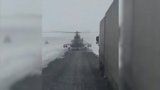 Kazakistan'da Otoyola Helikopter İndirip Yol Sormak