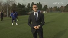 David Luiz Muhabirin Üzerine Atladı