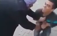 Cüce ile Yaşlı Adamın Anlamsız Kavgası
