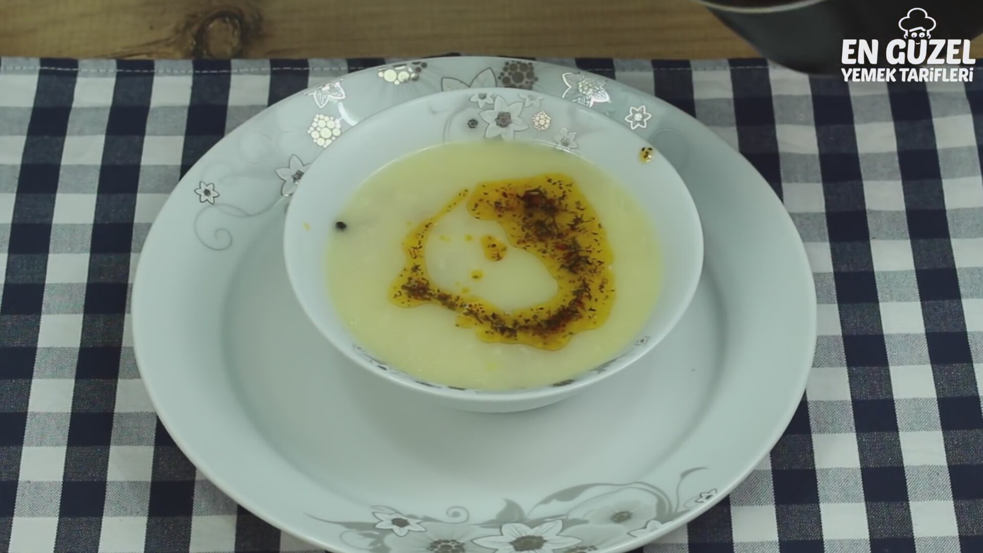 Terbiyeli Tavuk Çorbası Tarifi Terbiyeli Tavuk Çorbası Tarifi