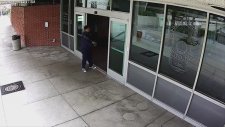 Omurga Parçalayan Polis Atlayışı