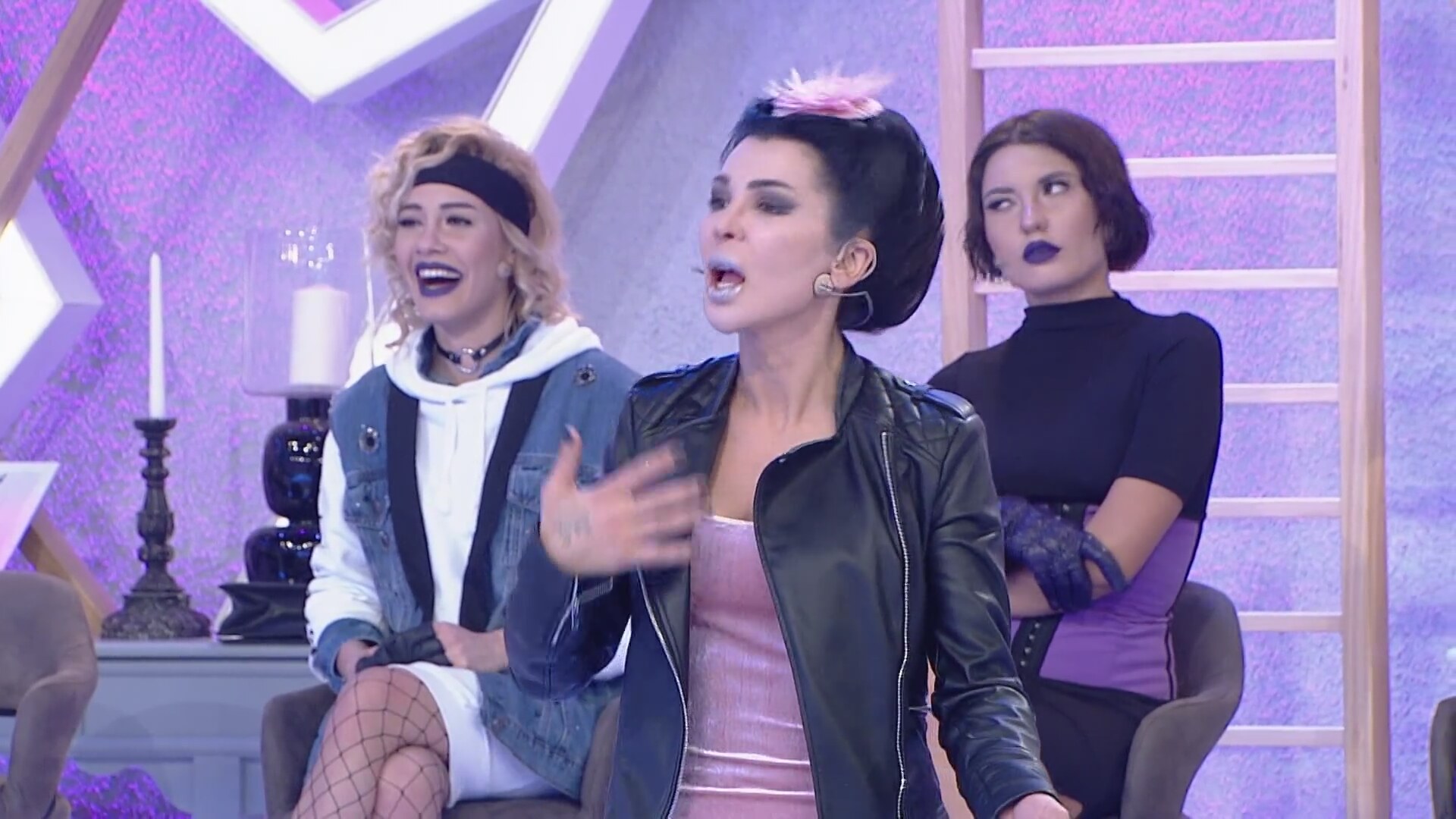 Deniz Baysal davaya isyan etti Deniz Baysal davaya isyan etti