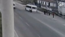 Dilenci Servisi Güvenlik Kamerasına Yansıdı