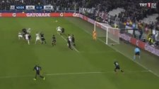 Maxi Pereira'nın İnanılmaz Kaleci Performansı