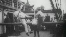 1901 Yılında Gemide Yapılan Yastık Savaşı