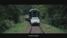 100 Tonluk Treni Çeken Land Rover