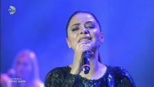 Zara - Ayrılmalıyız (Beyaz Show - 24 Mart 2017)